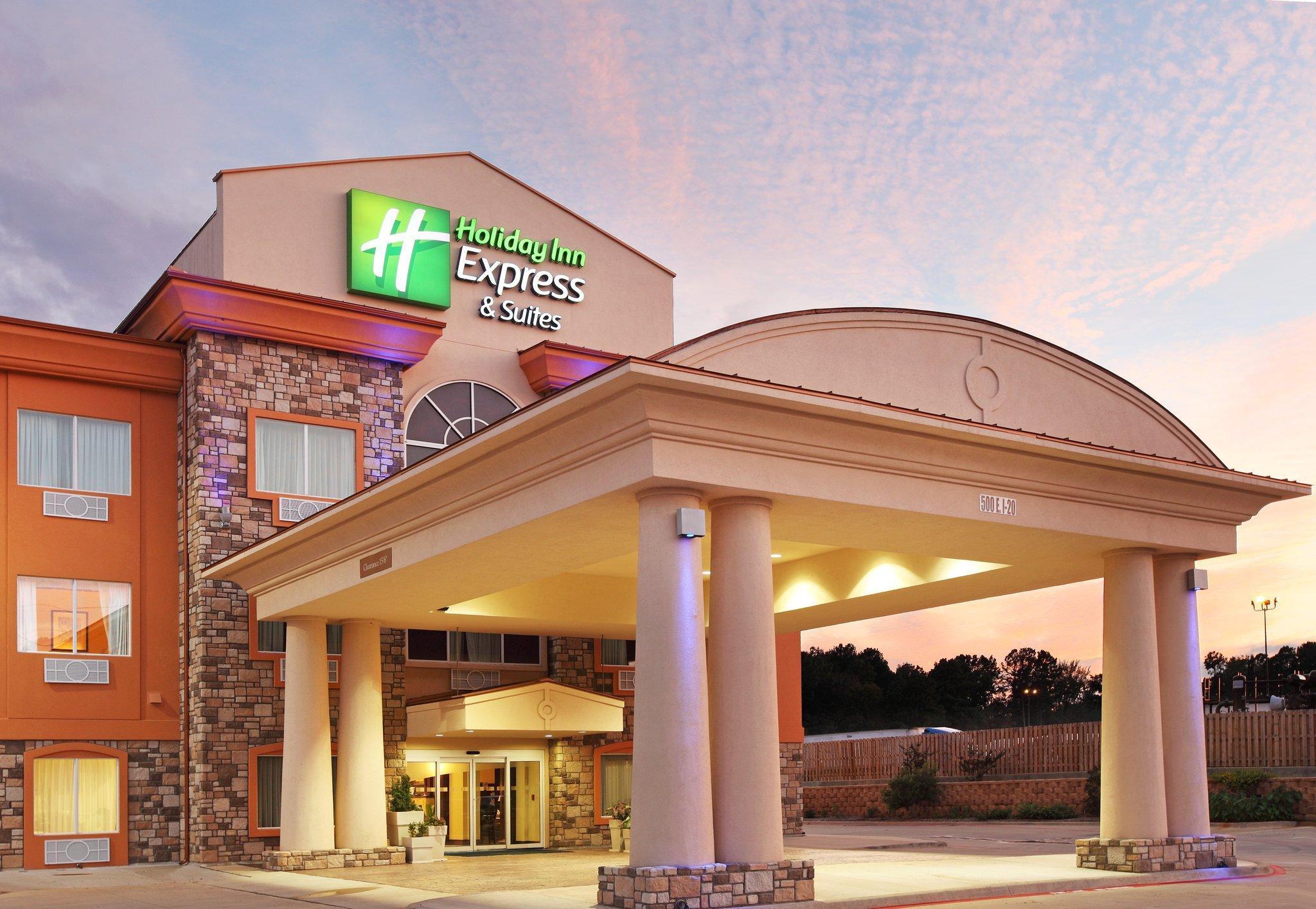Holiday Inn Express Hotel & Suites Marshall By Ihg Bagian luar foto