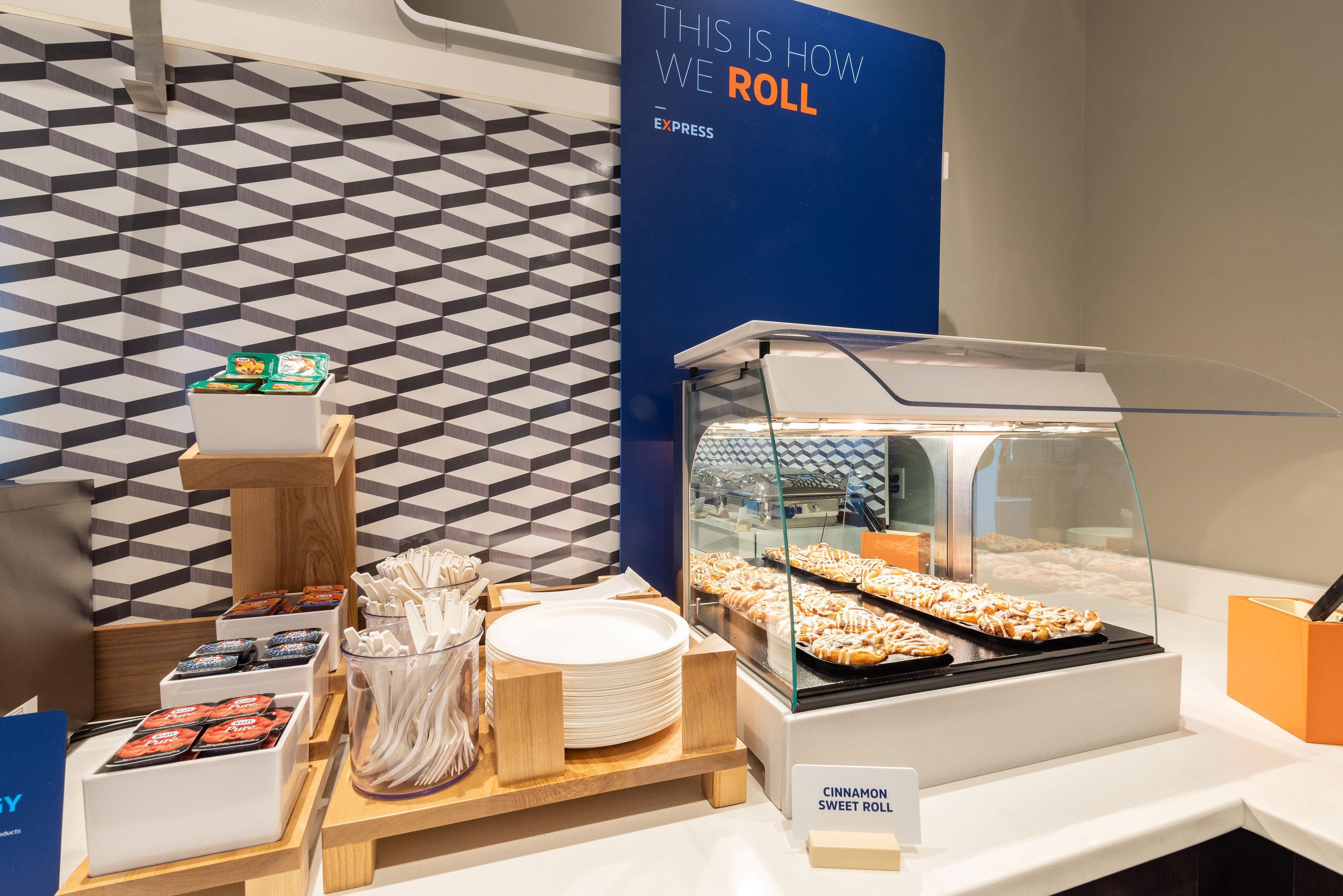 Holiday Inn Express Hotel & Suites Marshall By Ihg Bagian luar foto