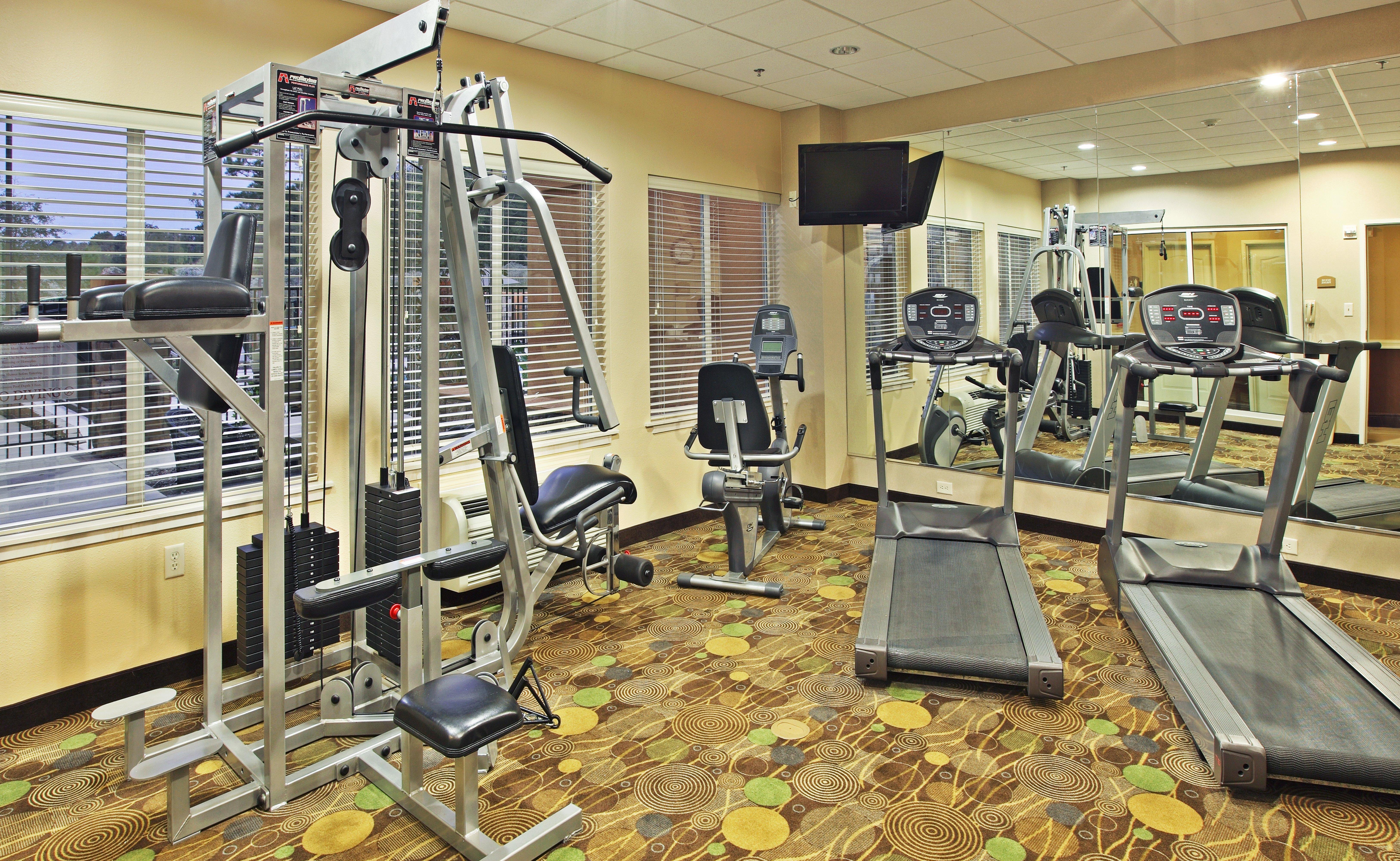 Holiday Inn Express Hotel & Suites Marshall By Ihg Bagian luar foto